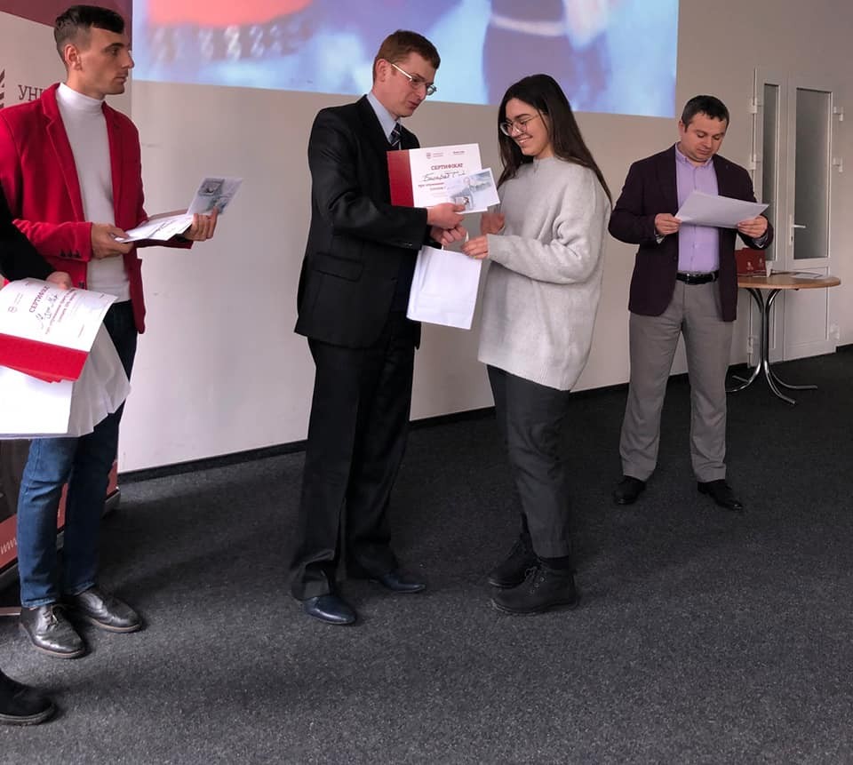 конкурс історики